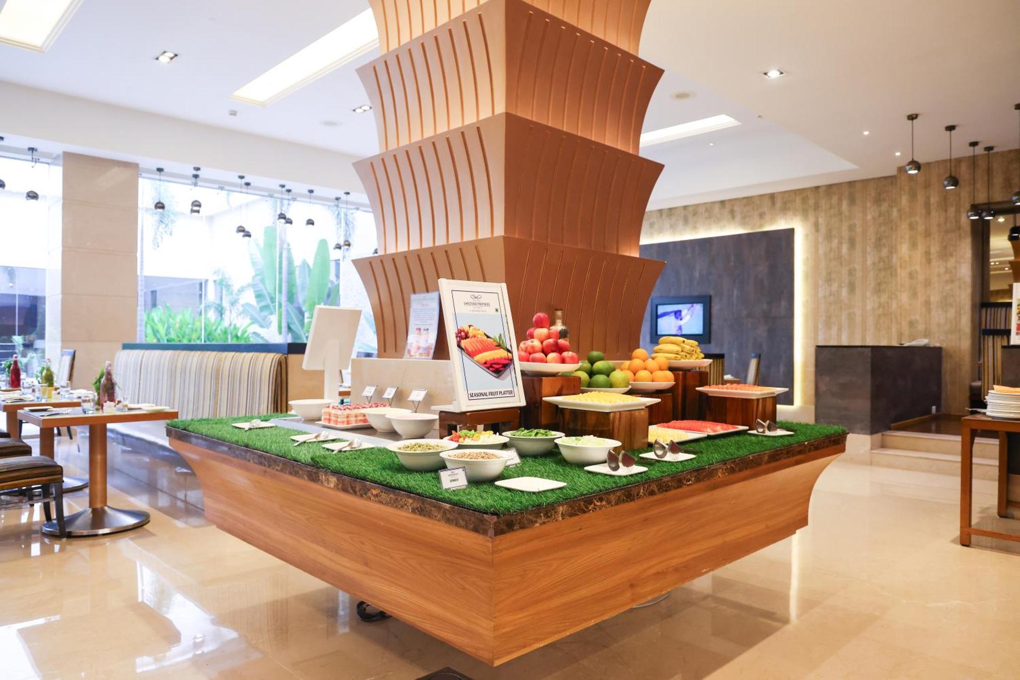 Balaji Sarovar Premiere Solapur Exterior foto